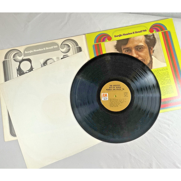 Sergio Mendes & Brasil '66 Greatest Hits Vtg Vinyl LP Album Bossa-Nova Jazz Funk - Picture 4 of 14